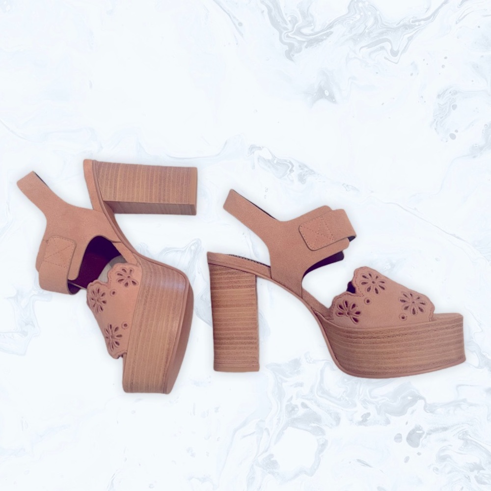 See by Chloé Krysty Block Heel - NWOT